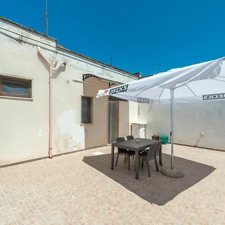 Petra Apartment